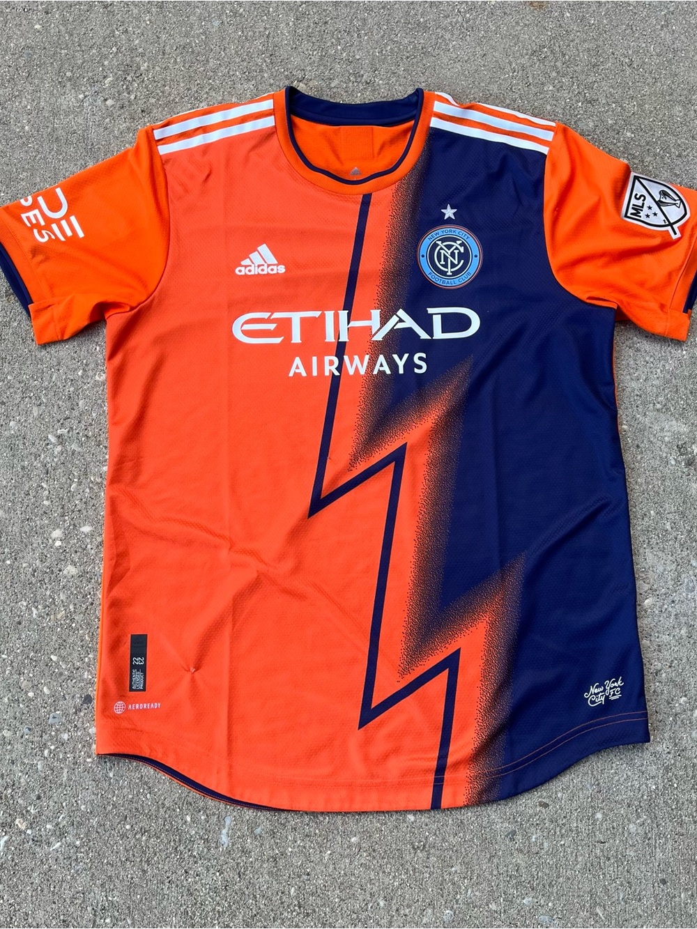 Men's Authentic adidas New York City FC Away Jersey 2022/23 Size Large HZ7309